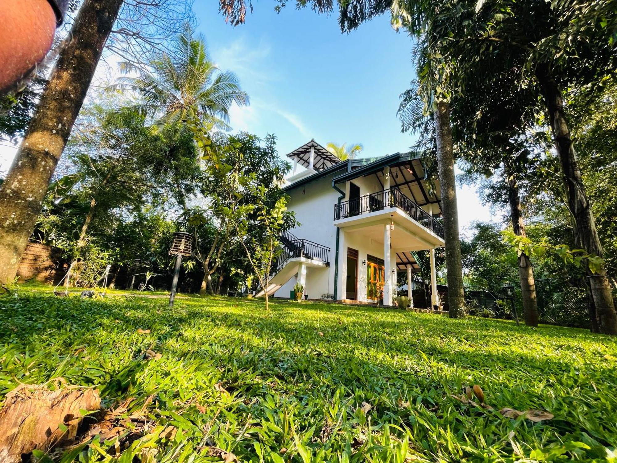Yala Safari River View Hotel Tissamaharama Ngoại thất bức ảnh