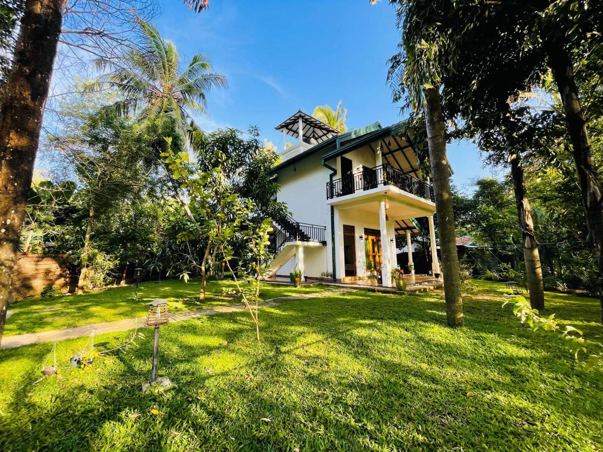 Yala Safari River View Hotel Tissamaharama Ngoại thất bức ảnh