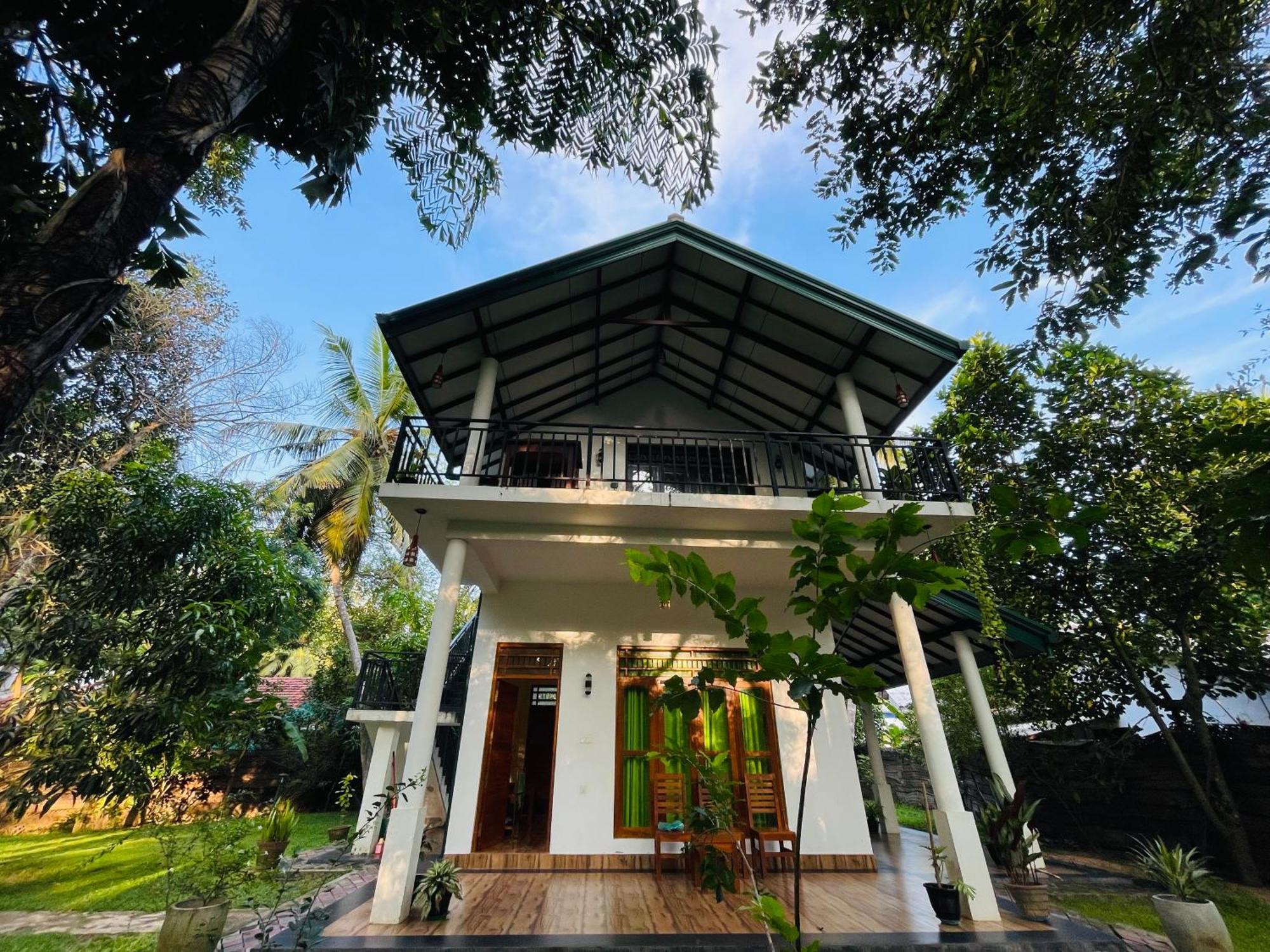 Yala Safari River View Hotel Tissamaharama Ngoại thất bức ảnh
